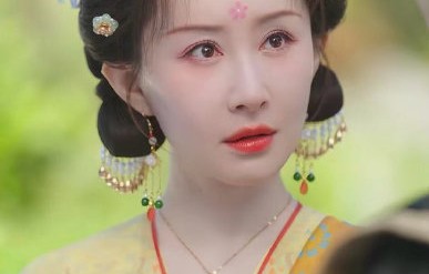 舒畅主演的短剧《锦绣传》有哪些看点？