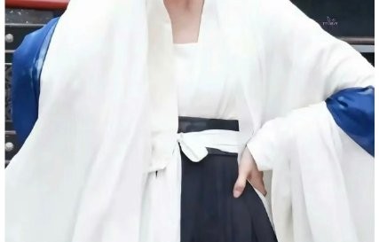 观众对吴谨言自曝演爽剧很痛怎么看？
