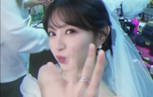 林知夏在《天才女友》中原本有婚纱戏份吗？