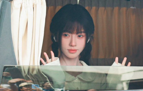 网友如何评价鞠婧祎萌妹脸演狠角色的反差感？
