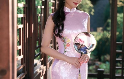 刘涛 旗袍写真 古韵十足 身段玲珑曼妙 女人味十足