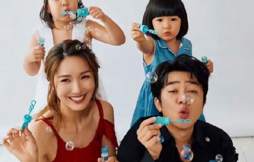 王祖蓝女儿的性格特点