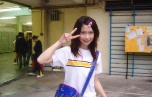 Angelababy13岁旧照能证明她没整容吗？