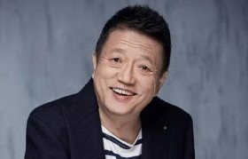 同行演员如何评价秦焰的敬业精神？