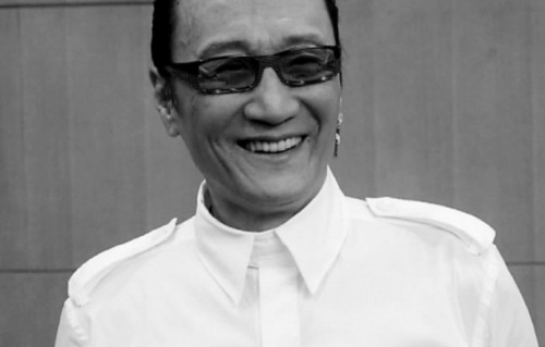 谢贤晚年病榻细节曝光：意志力撑等霆锋最后一面