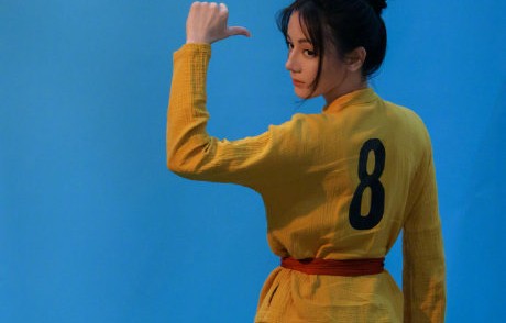 迪丽热巴获得金鹰奖满贯的具体成就是什么？