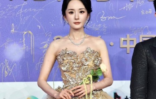 电影《惊蛰无声》剧组有哪些主演亮相红毯？