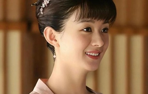 摄像师被演员感动到手抖的情况在拍戏中常见吗？