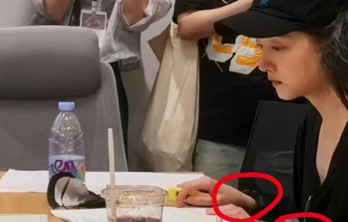 关晓彤保持自律身材管理有哪些方法？
