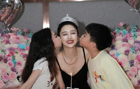 佟丽娅为什么说孩子的隐私藏不住了？|童年|动态平衡|生日|育儿|单亲妈妈
