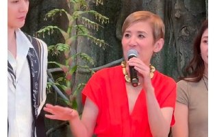 花少8三十天追光8次，吴君如自曝人生新纪录