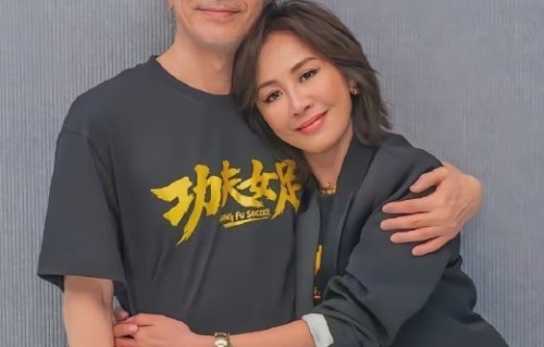 刘嘉玲和周星驰的同框照为什么引发全网热议？