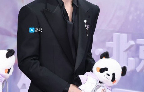 易烊千玺凭借哪部作品第三次提名百花奖最佳男主角？