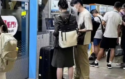 网友为什么对张雅琪是否已婚反应这么大？
