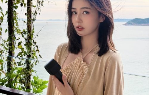白鹿短发造型引发了哪些粉丝和路人的讨论？