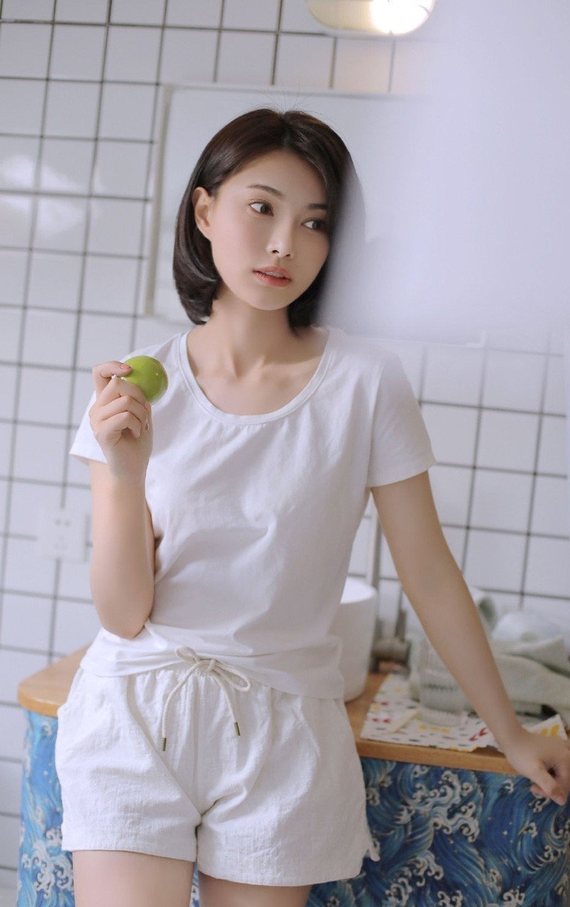 知名男演员私人饭局被偷拍,让人不寒而栗!网友的反应一边倒