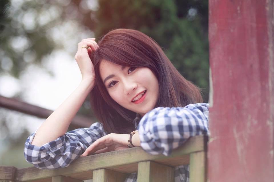 知名男演员私人饭局被偷拍,让人不寒而栗!网友的反应一边倒