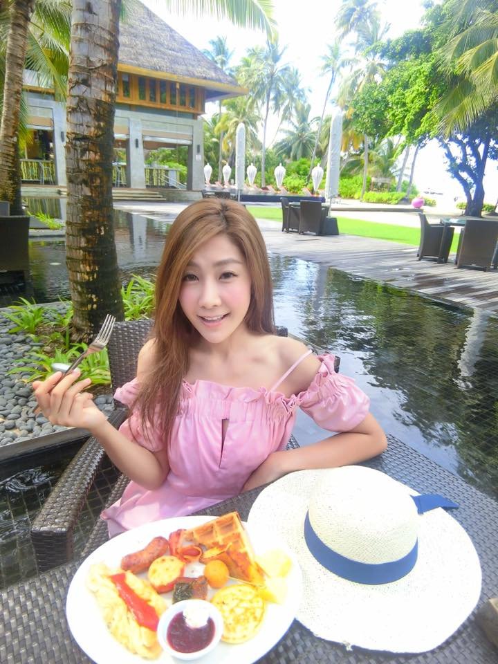 梅婷12岁女儿曾慕梅提名百花奖最佳新人奖，落落大方发言致谢|大众电影百花奖|好东西|邵艺辉|钟楚曦|宋佳